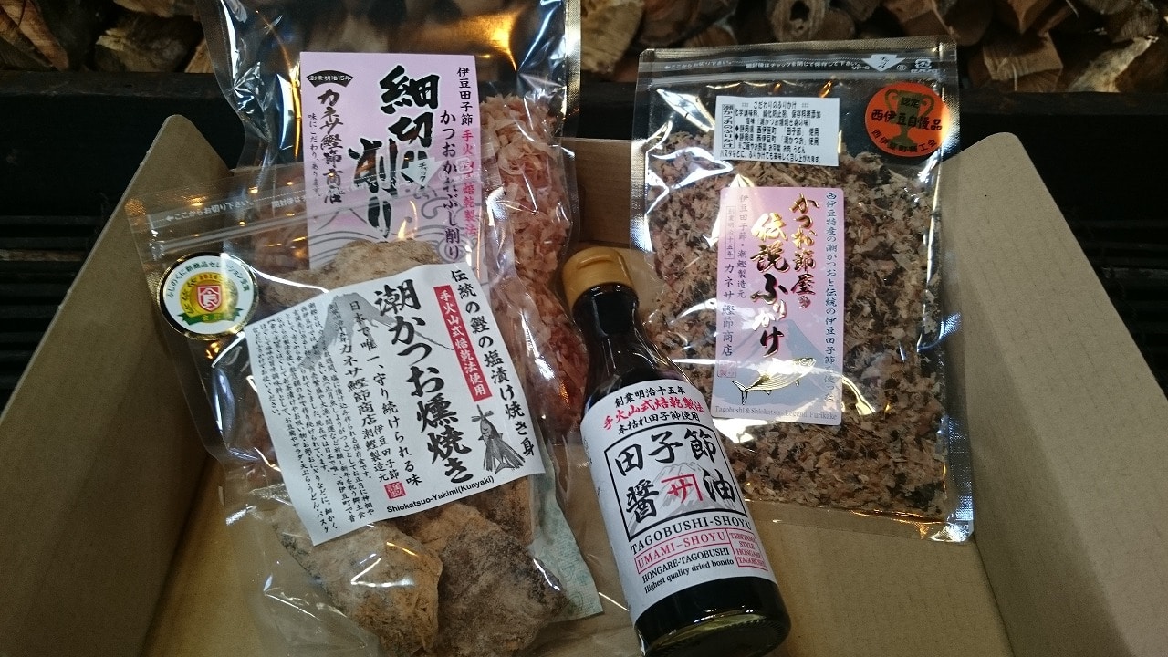 カネサ鰹節商店 潮かつおと田子節醤油詰合せ