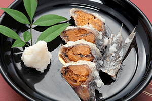 滋賀のおつまみ「琵琶湖産天然ニゴロ鮒 鮒ずし 小」