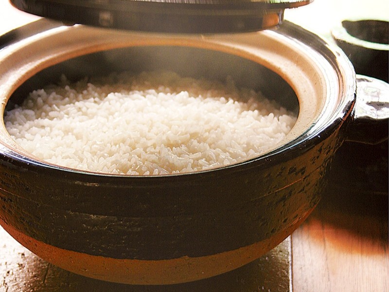 長谷園 伊賀焼の炊飯土鍋 かまどさん 二合炊き(かまどさん 二合): 三重